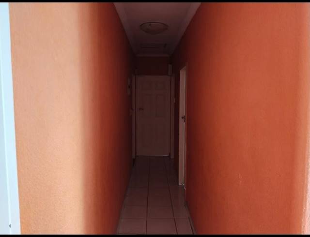 3 BEDROOM HOUSE FOR SALE IN SPRUITVIEW